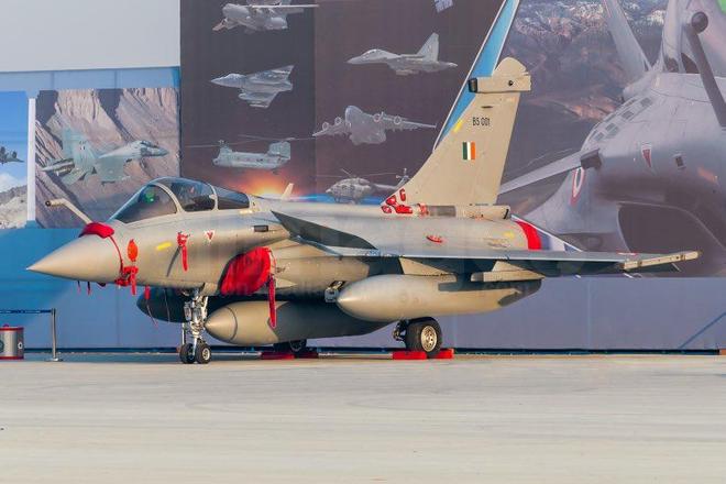 “一机双杀”战力惊人F-16全程寸功未立PP电子模拟器免费美国承认歼-10C战果(图7)